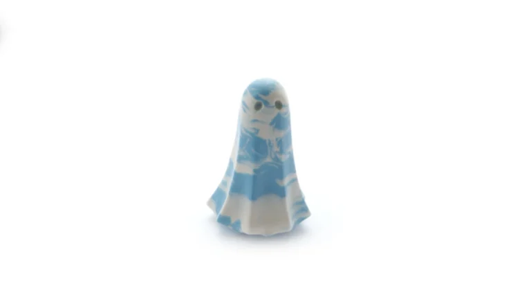 Aislen HG-0027-06-26 Phantom ghost figurine, Blue & White floating form from Frosted Conservatory, House of Ghosts