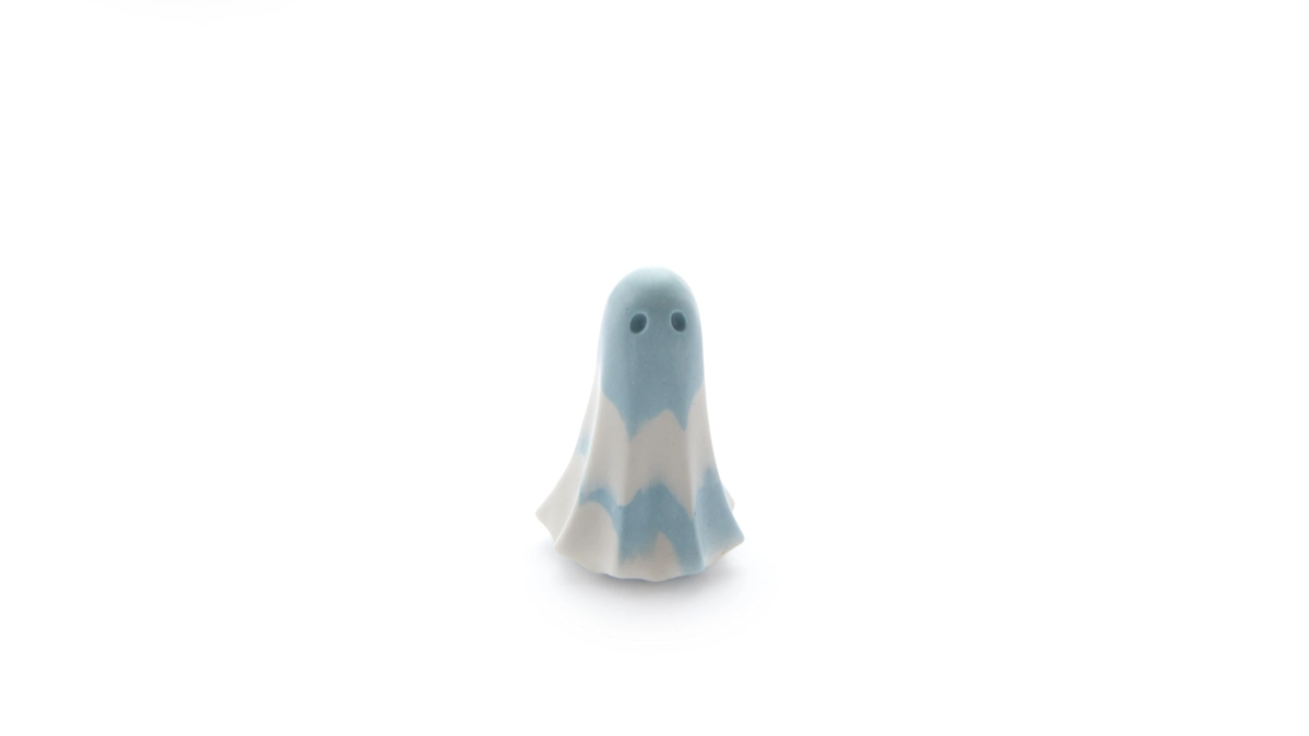 Elian HG-0024-06-26 Ghostling ghost figurine, Blue & White floating form from Frosted Conservatory, House of Ghosts